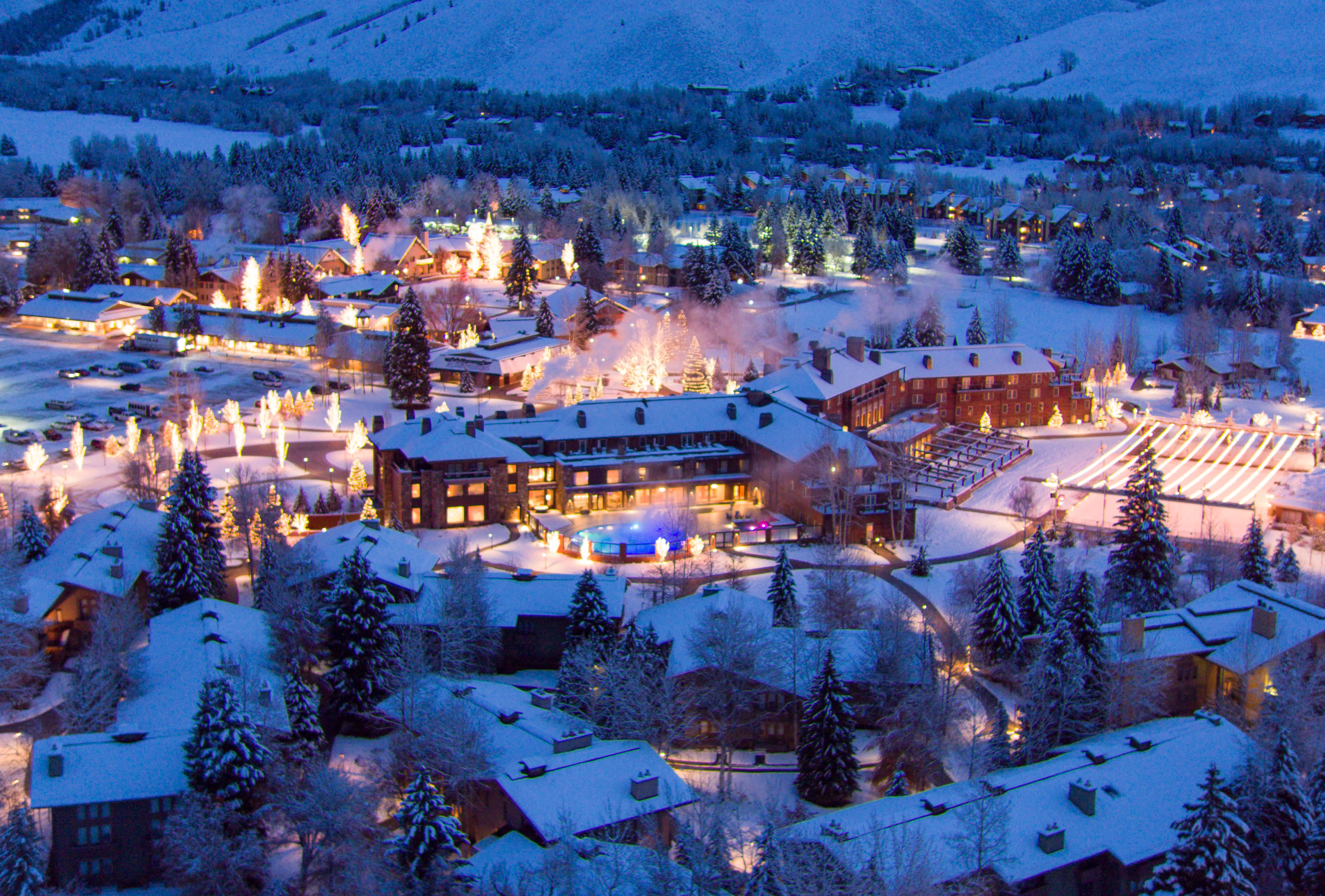 Stay at Sun Valley Lodge | Sun Valley